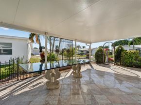 1708 SW 21st Street SW, Boynton Beach FL 33426