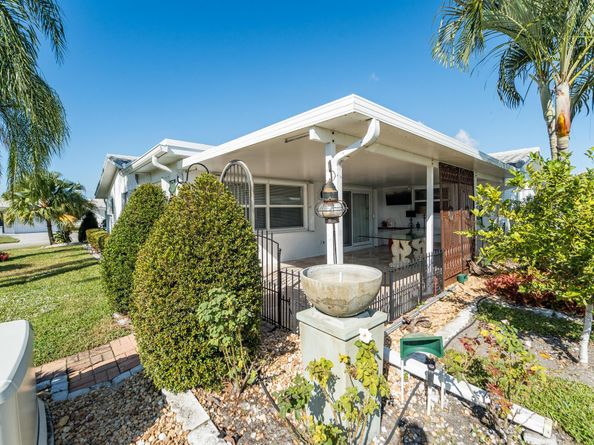 1708 SW 21st Street SW, Boynton Beach FL 33426