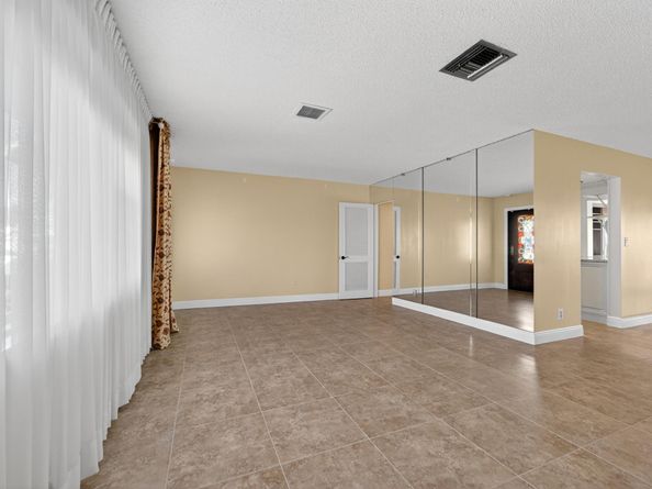 1708 SW 21st Street SW, Boynton Beach FL 33426