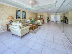 15 S Golfview Road 306, Lake Worth Beach FL 33460