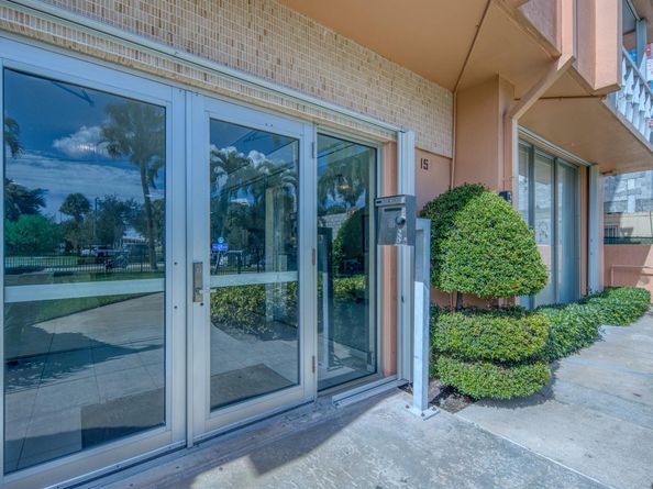 15 S Golfview Road 306, Lake Worth Beach FL 33460