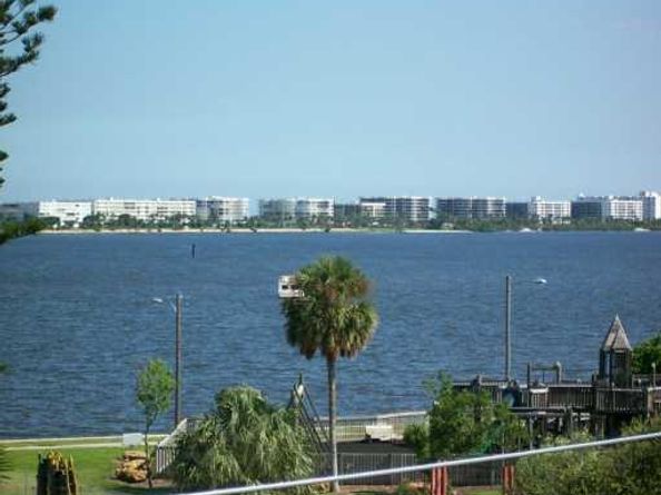 15 S Golfview Road 306, Lake Worth Beach FL 33460