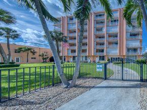 15 S Golfview Road 306, Lake Worth Beach FL 33460