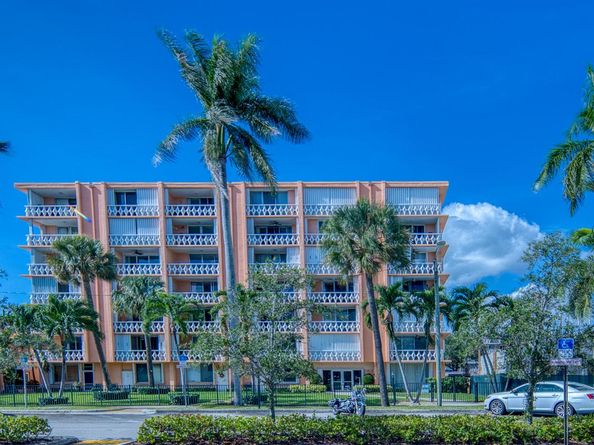 15 S Golfview Road 306, Lake Worth Beach FL 33460