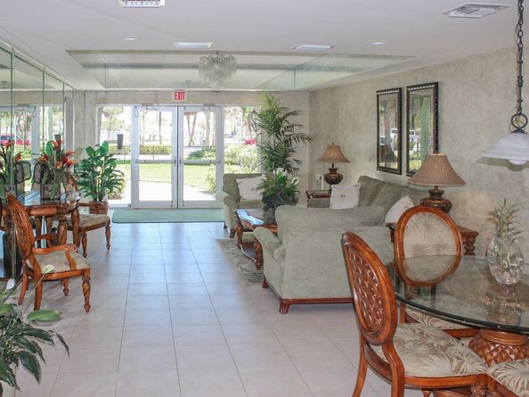 15 S Golfview Road 306, Lake Worth Beach FL 33460