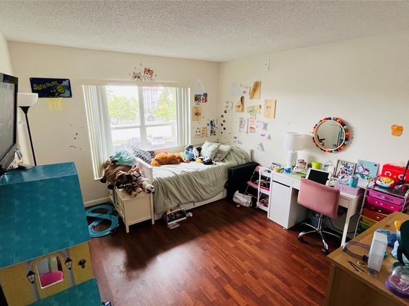 3650 Inverrary Dr 3T, Lauderhill FL 33319