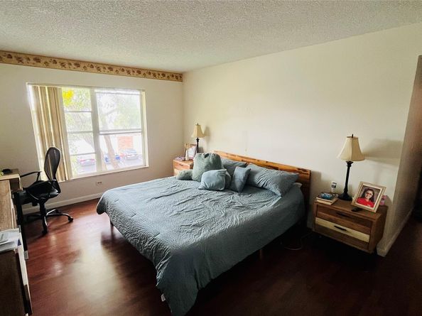 3650 Inverrary Dr 3T, Lauderhill FL 33319