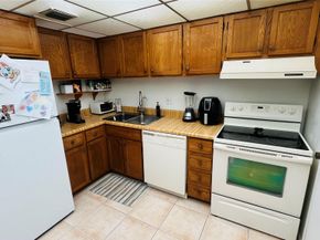 3650 Inverrary Dr 3T, Lauderhill FL 33319