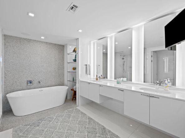 435 Bayshore 503, Fort Lauderdale FL 33304