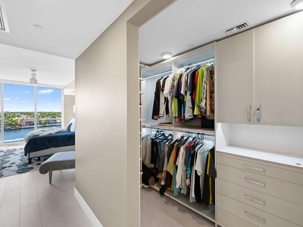 435 Bayshore 503, Fort Lauderdale FL 33304