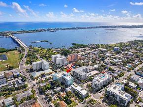 108 Lake Avenue 203, Lake Worth Beach FL 33460