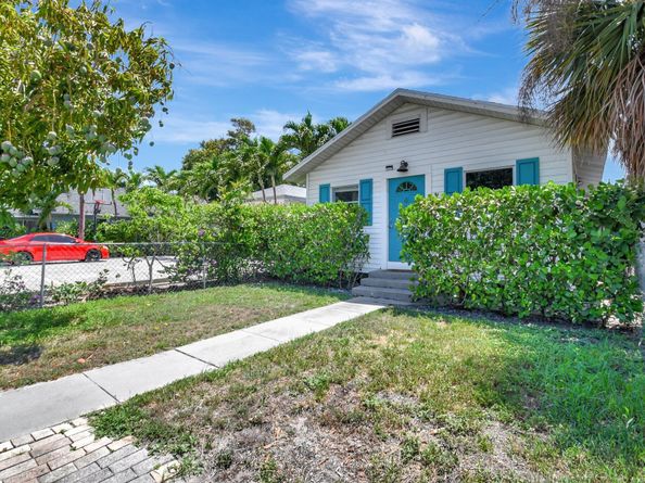 422 N H Street, Lake Worth Beach FL 33460