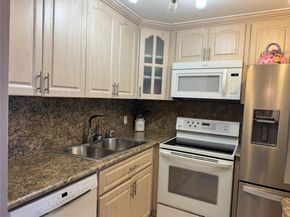 2007 Ellesmere A 2007, Deerfield Beach FL 33442