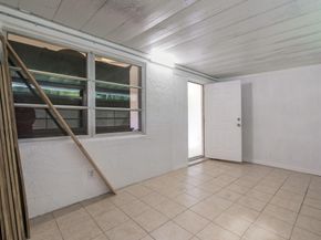 1141 NW 90th Way, Plantation FL 33322