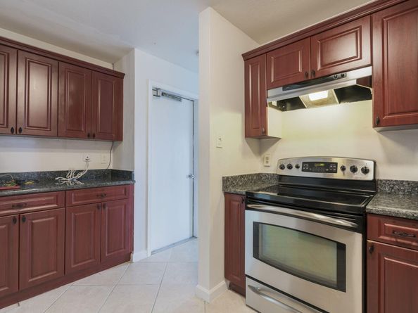 1141 NW 90th Way, Plantation FL 33322