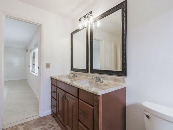 1141 NW 90th Way, Plantation FL 33322