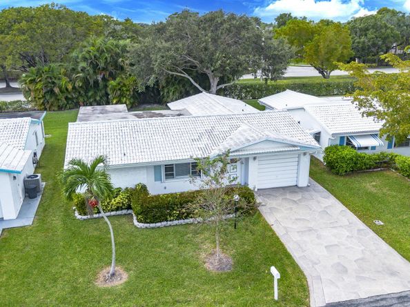 1141 NW 90th Way, Plantation FL 33322