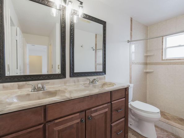 1141 NW 90th Way, Plantation FL 33322