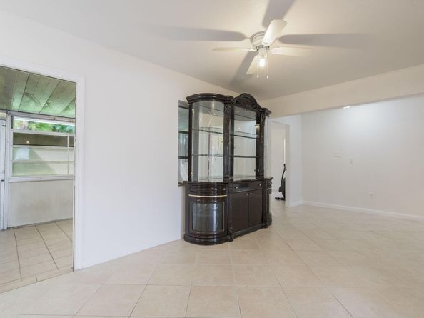 1141 NW 90th Way, Plantation FL 33322