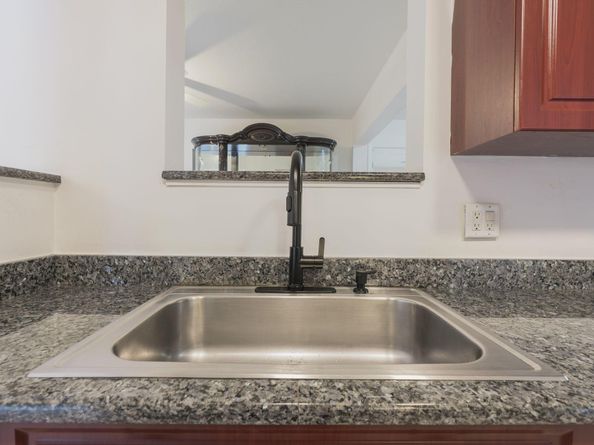 1141 NW 90th Way, Plantation FL 33322