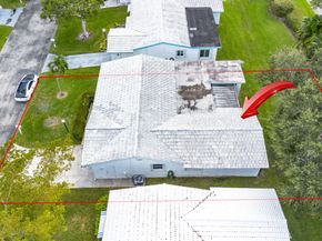 1141 NW 90th Way, Plantation FL 33322