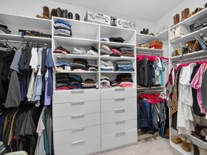 125 Pembroke Drive, Palm Beach Gardens FL 33418