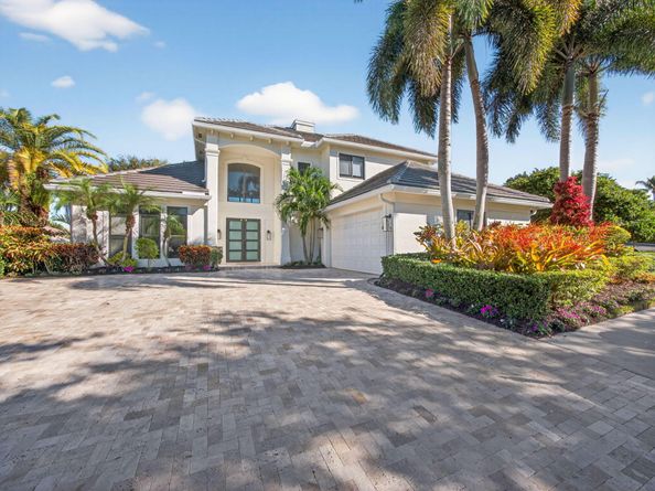125 Pembroke Drive, Palm Beach Gardens FL 33418