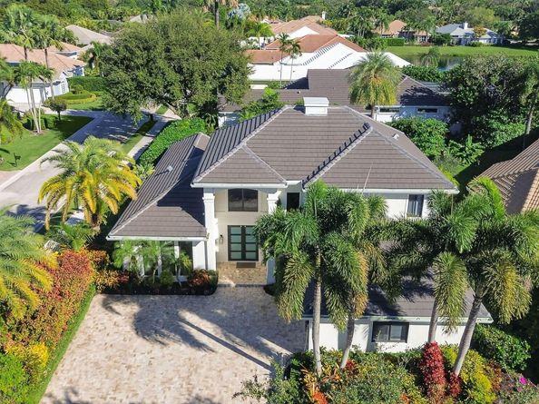 125 Pembroke Drive, Palm Beach Gardens FL 33418