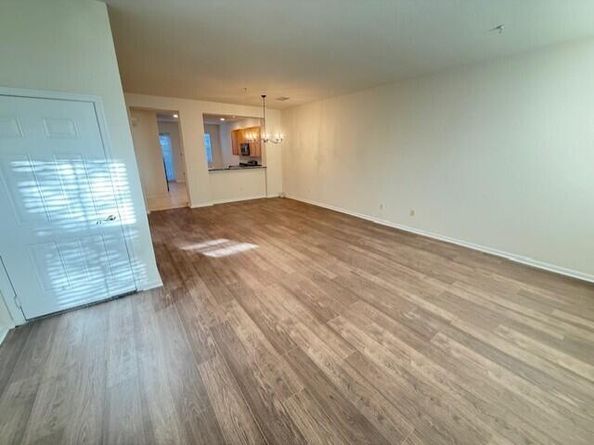 425 Greenwich Circle 204, Jupiter FL 33458