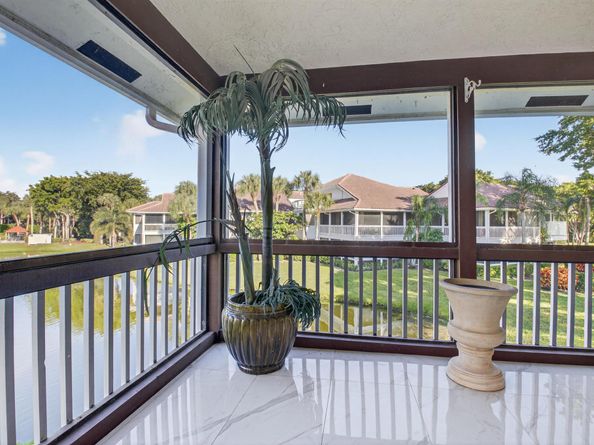 19297 Sabal Lake Drive 5072, Boca Raton FL 33434