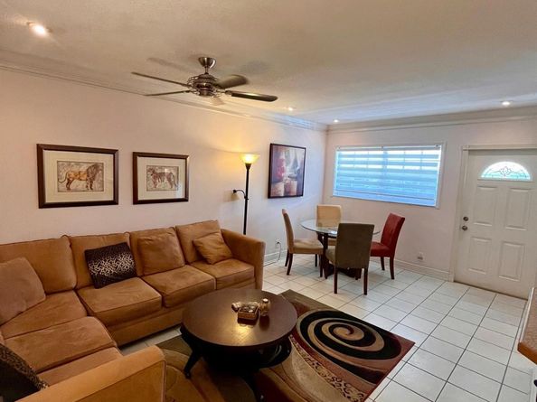 1951 NE 39th St 361, Lighthouse Point FL 33064