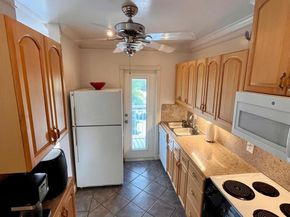 1951 NE 39th St 361, Lighthouse Point FL 33064