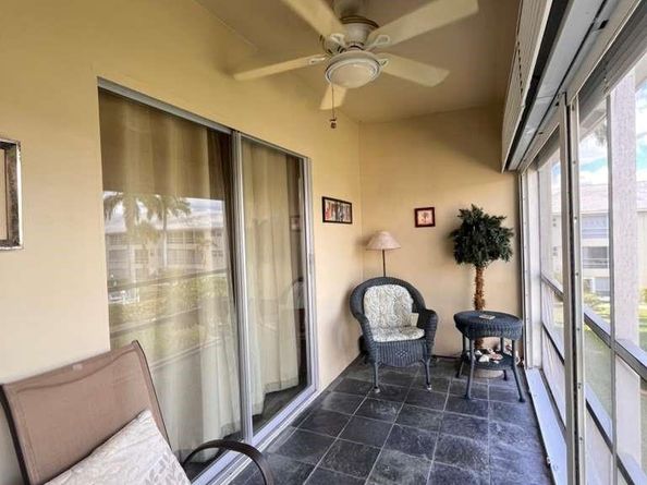 1951 NE 39th St 361, Lighthouse Point FL 33064