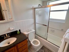 1951 NE 39th St 361, Lighthouse Point FL 33064