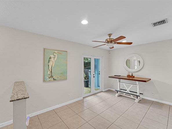 2510 NW 87th Ln, Sunrise FL 33322