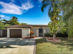 2510 NW 87th Ln, Sunrise FL 33322