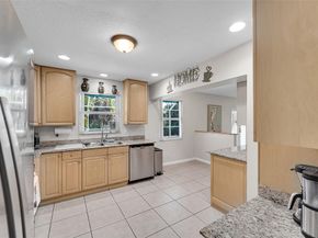 2510 NW 87th Ln, Sunrise FL 33322