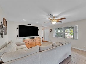 2510 NW 87th Ln, Sunrise FL 33322