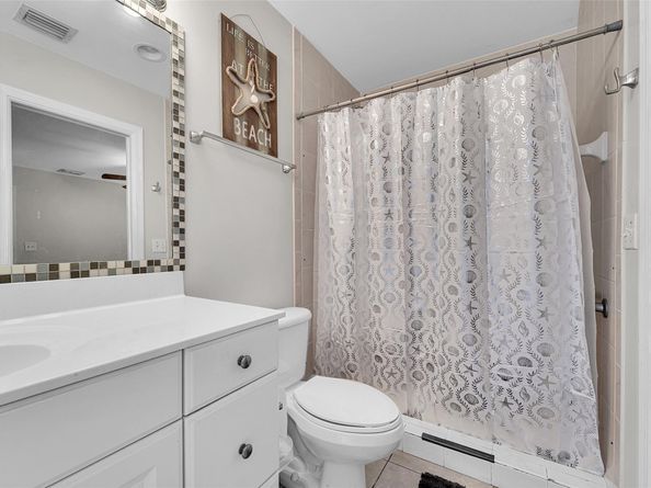 2510 NW 87th Ln, Sunrise FL 33322