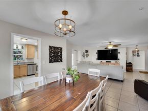 2510 NW 87th Ln, Sunrise FL 33322