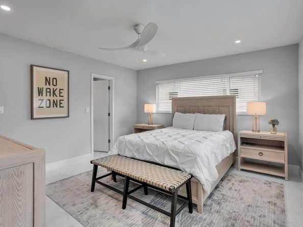 2400 NE 45th Street, Lighthouse Point FL 33064