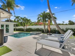 2400 NE 45th Street, Lighthouse Point FL 33064