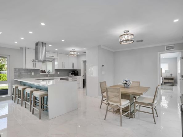 2400 NE 45th Street, Lighthouse Point FL 33064