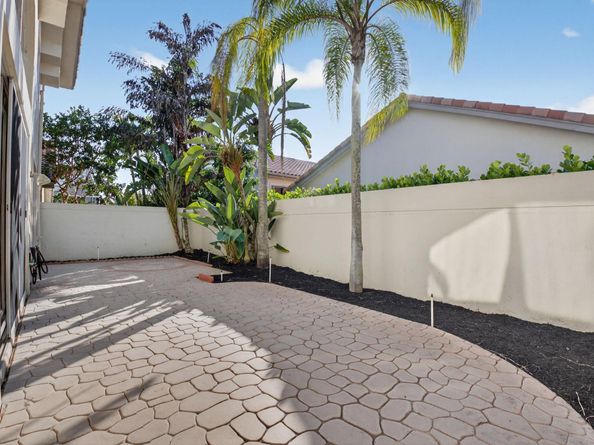 5309 NW 26th Circle, Boca Raton FL 33496