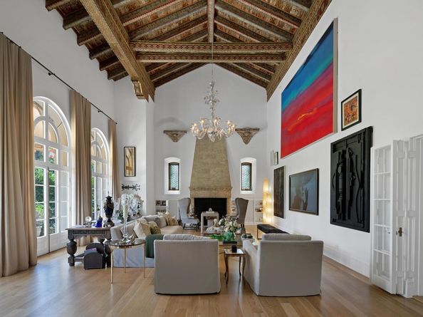 111 Via Del Lago, Palm Beach FL 33480