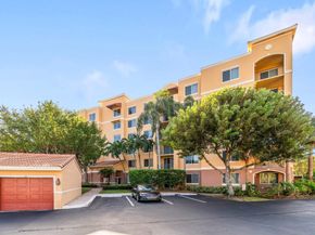 1000 Scotia Drive 105, Hypoluxo FL 33462