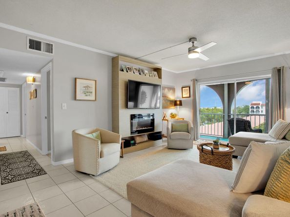 250 NE 20th Street 5240, Boca Raton FL 33431