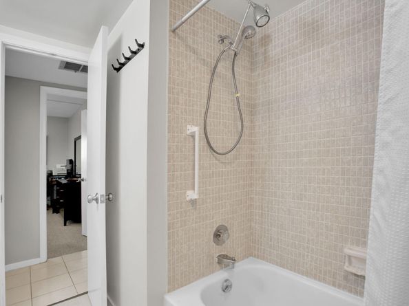 250 NE 20th Street 5240, Boca Raton FL 33431