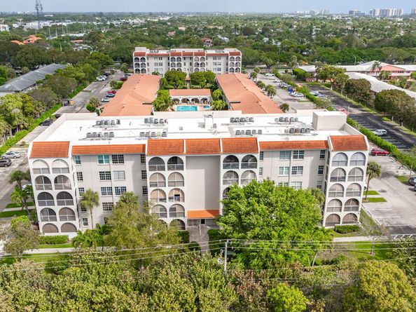 250 NE 20th Street 5240, Boca Raton FL 33431