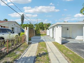 5081 SW 9th Court, Plantation FL 33317